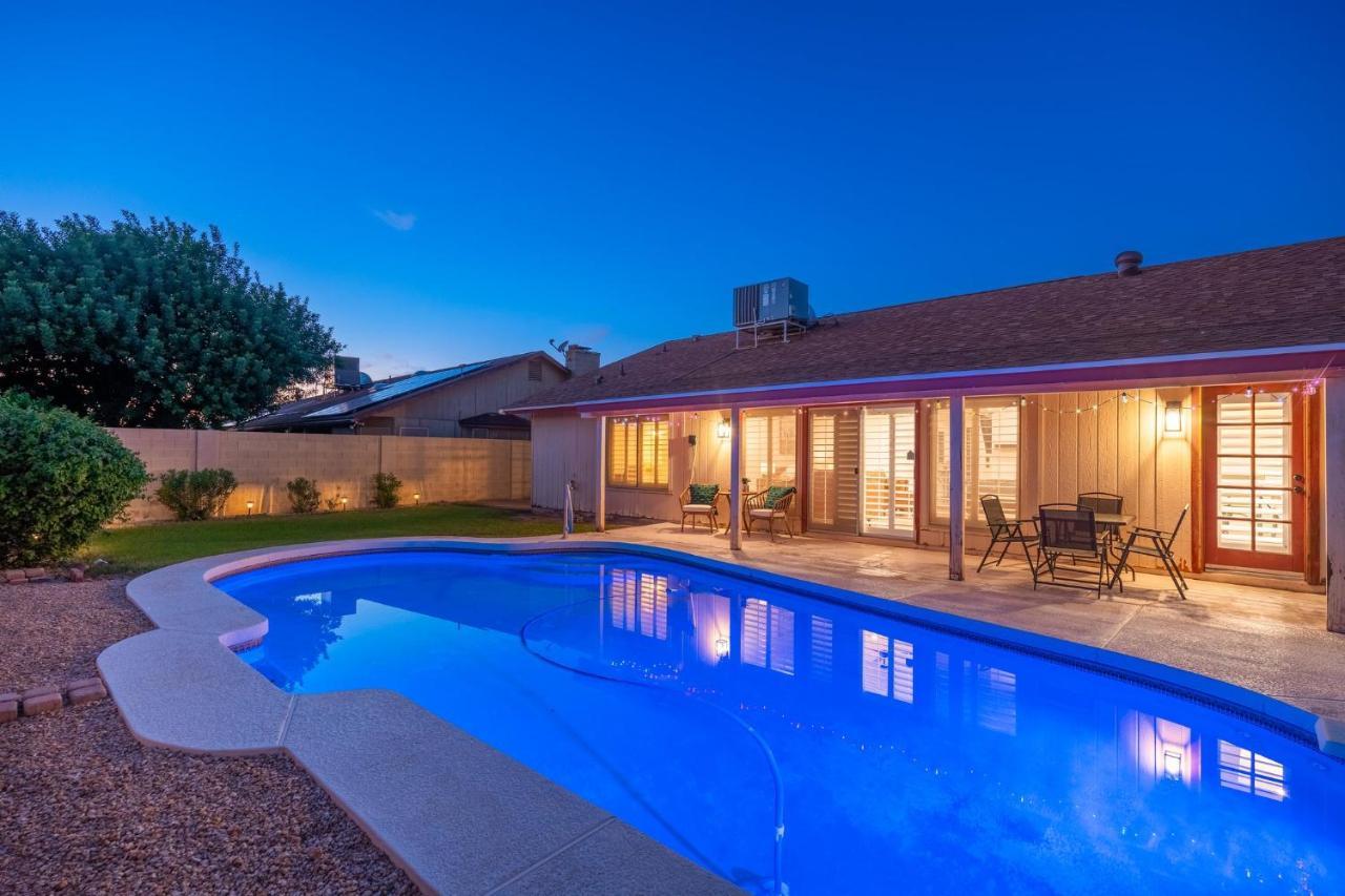 Large Pool With Diving Board, Remodeled 3Bdrm, Near State Farm Stdm And More! Peoria Exteriör bild