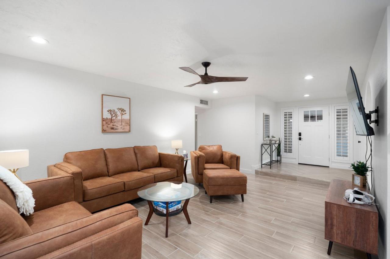 Large Pool With Diving Board, Remodeled 3Bdrm, Near State Farm Stdm And More! Peoria Exteriör bild
