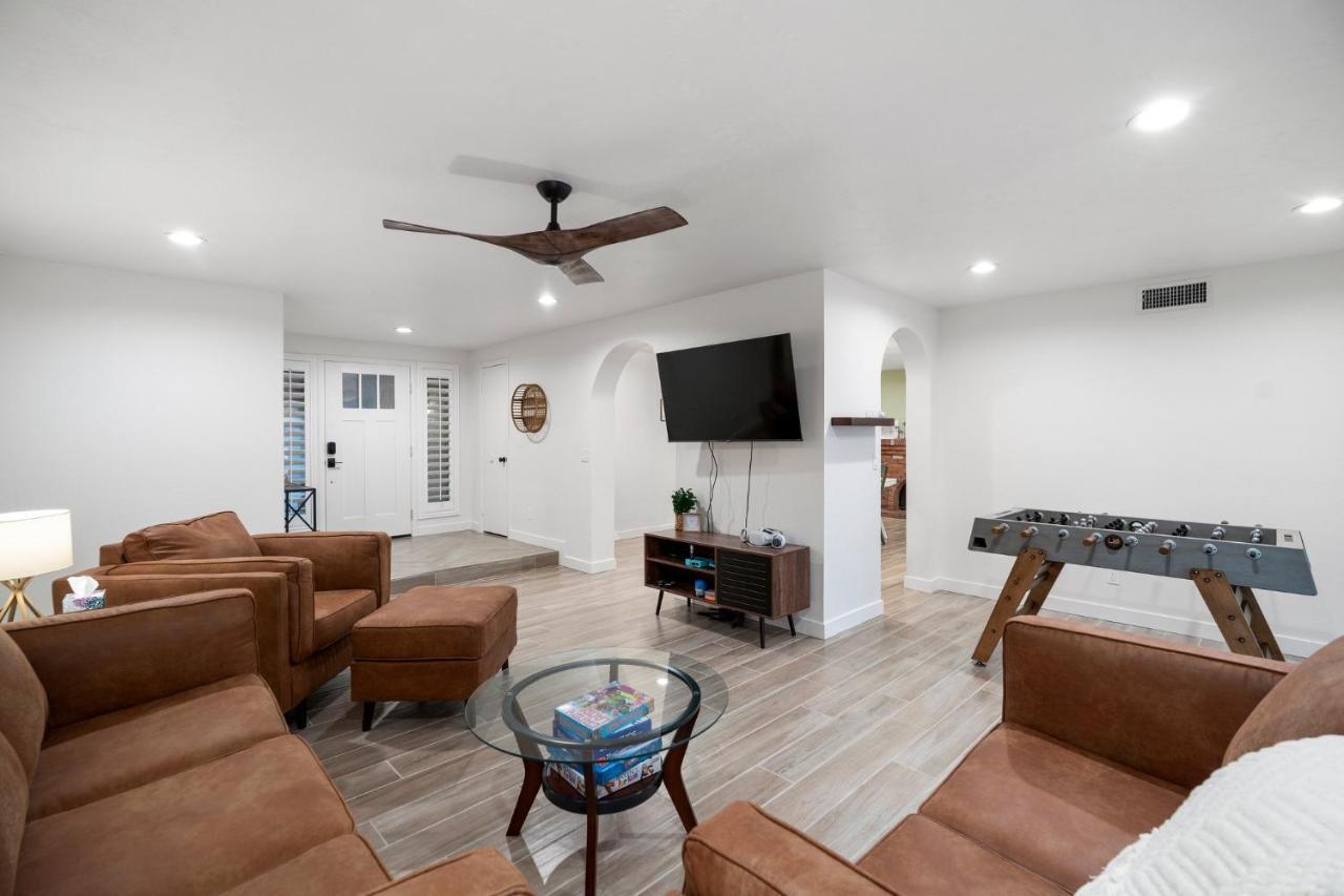 Large Pool With Diving Board, Remodeled 3Bdrm, Near State Farm Stdm And More! Peoria Exteriör bild