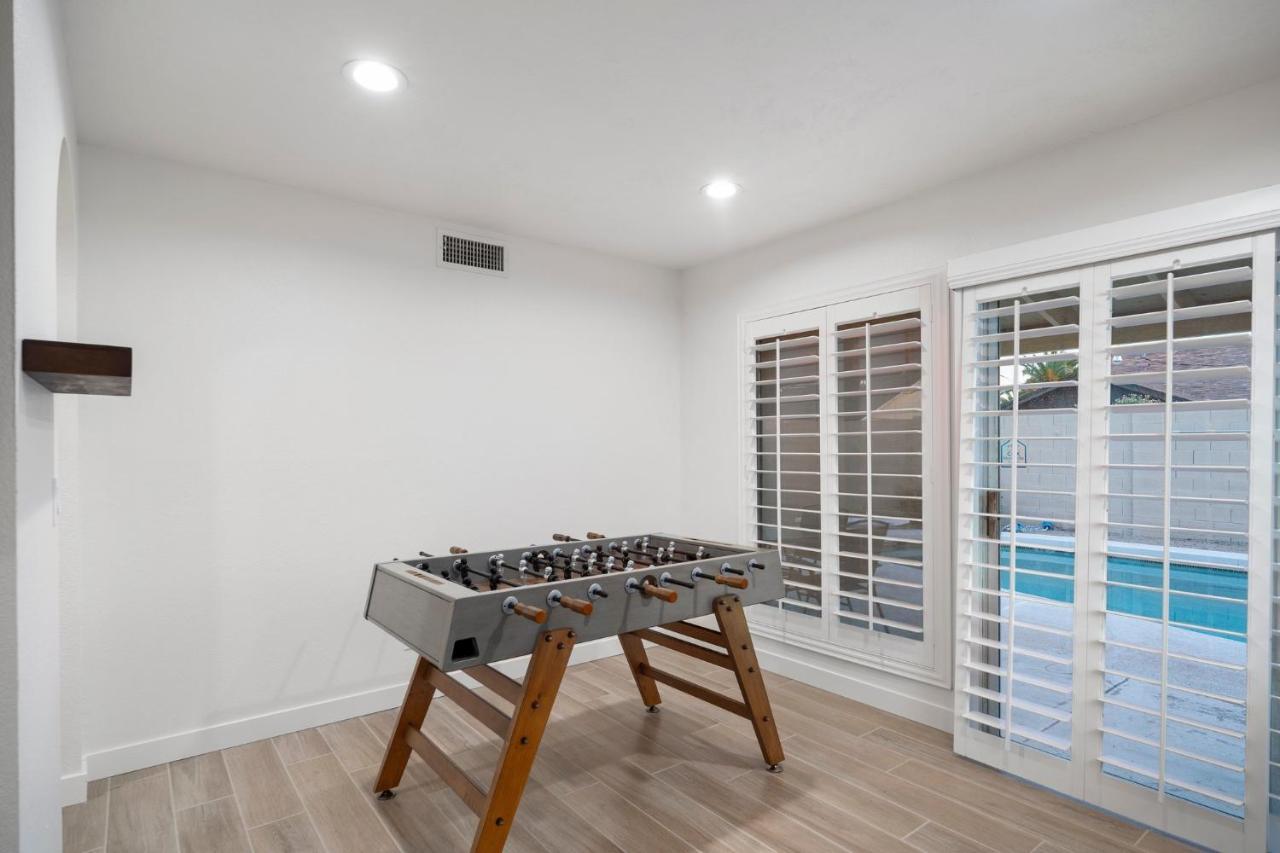 Large Pool With Diving Board, Remodeled 3Bdrm, Near State Farm Stdm And More! Peoria Exteriör bild